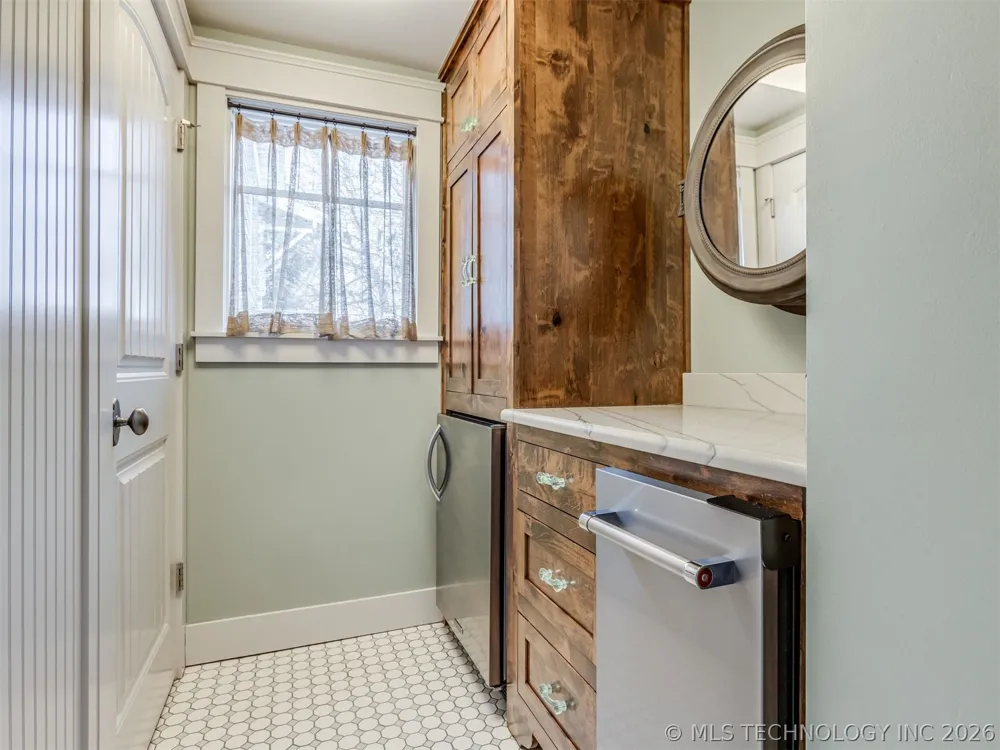 76 Ridgeline Road Carlton Landing, OK 74432
