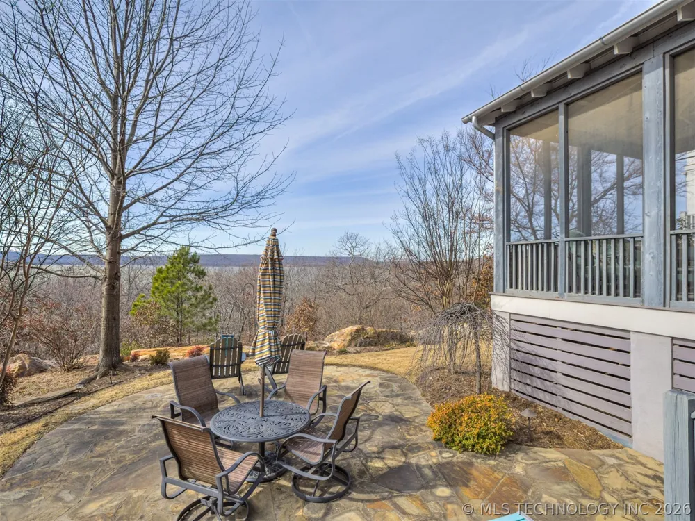 76 Ridgeline Road Carlton Landing, OK 74432