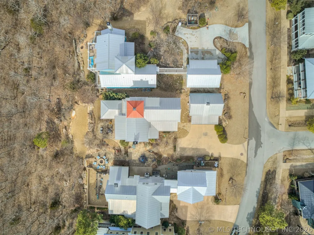 76 Ridgeline Road Carlton Landing, OK 74432
