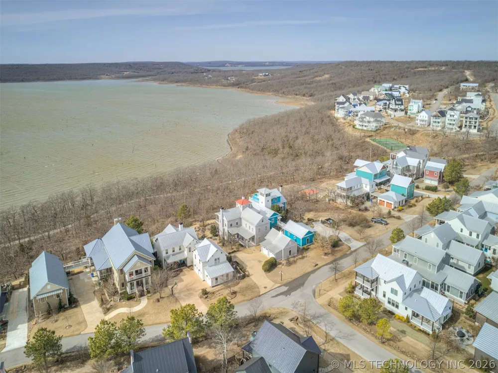 76 Ridgeline Road Carlton Landing, OK 74432
