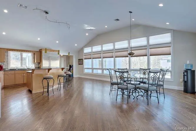 89 Spook Rock Road Suffern, NY 10901