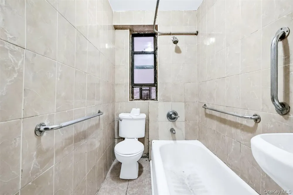 1993 Amsterdam Avenue #31 New York (Manhattan), NY 10032