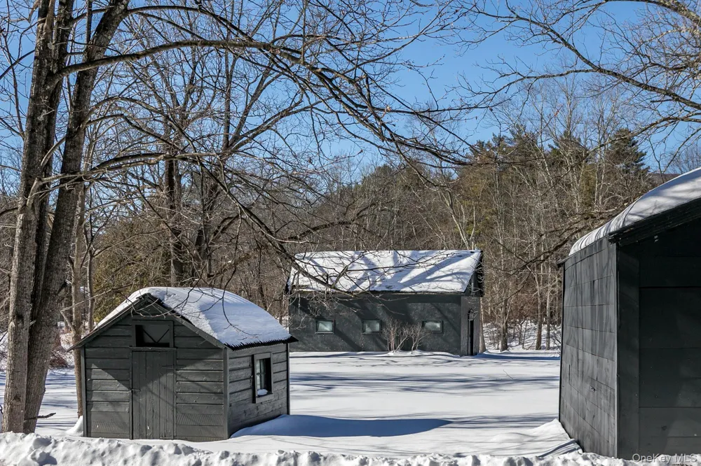 8 George Sickle Road Saugerties, NY 12477