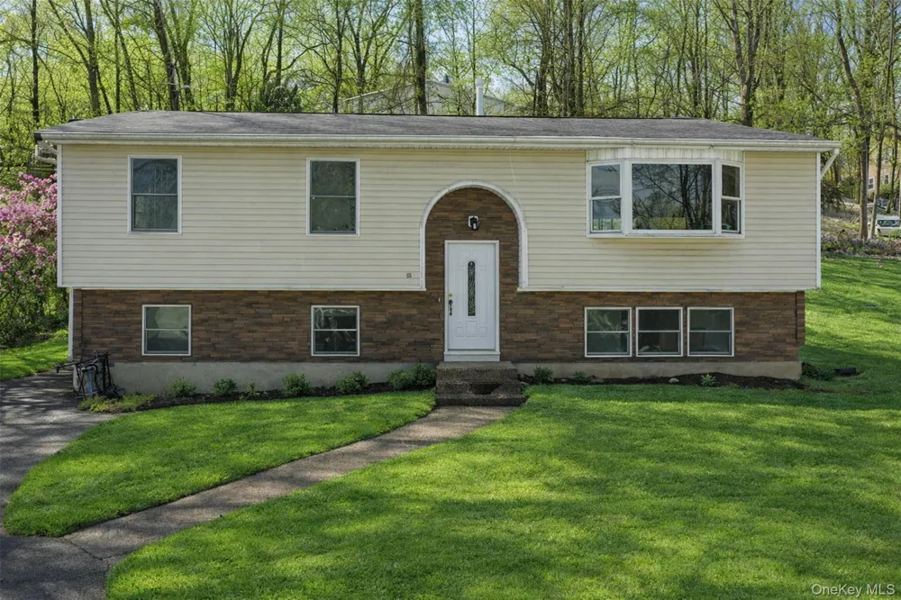 153 S Pascack Road Nanuet, NY 10954