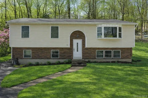 153 S Pascack Road