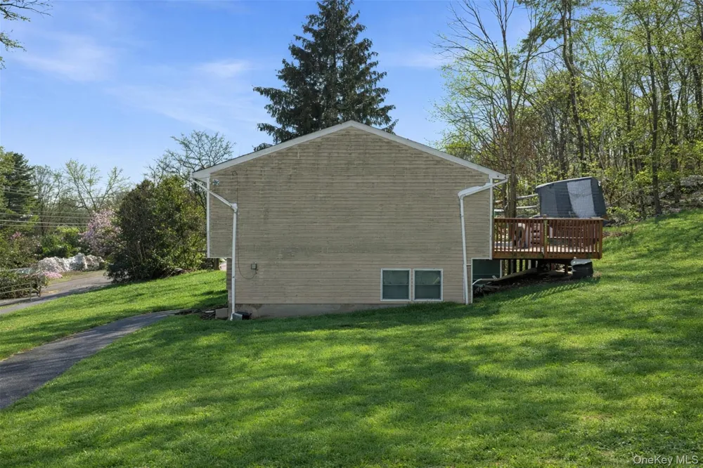 153 S Pascack Road Nanuet, NY 10954