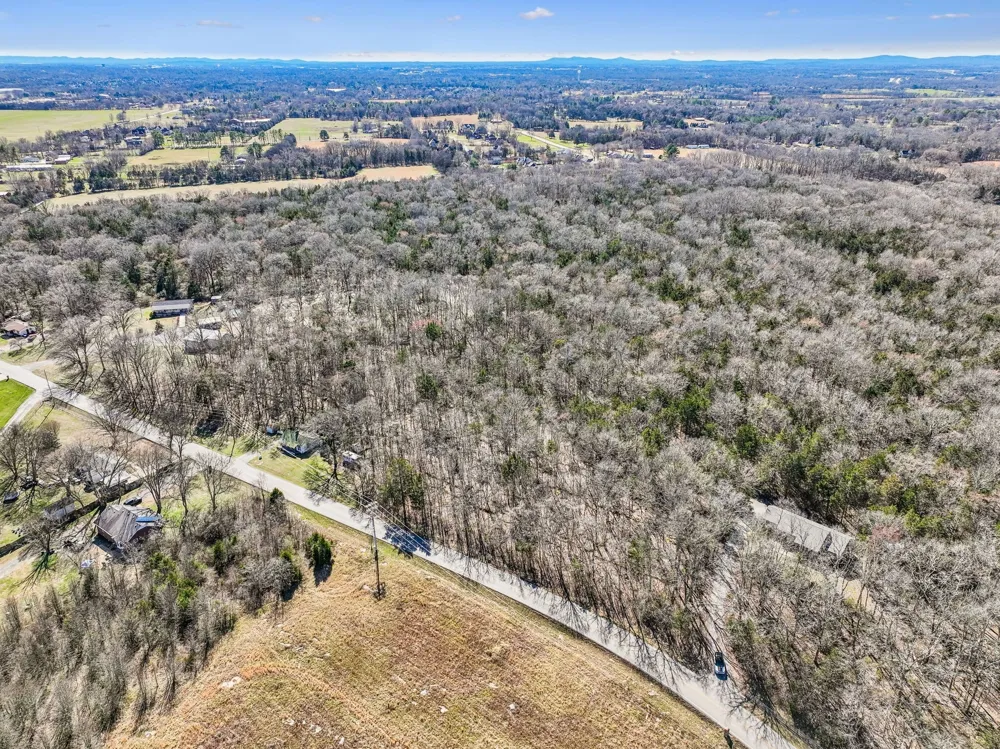 4025 Leanna Rd Murfreesboro, TN 37129