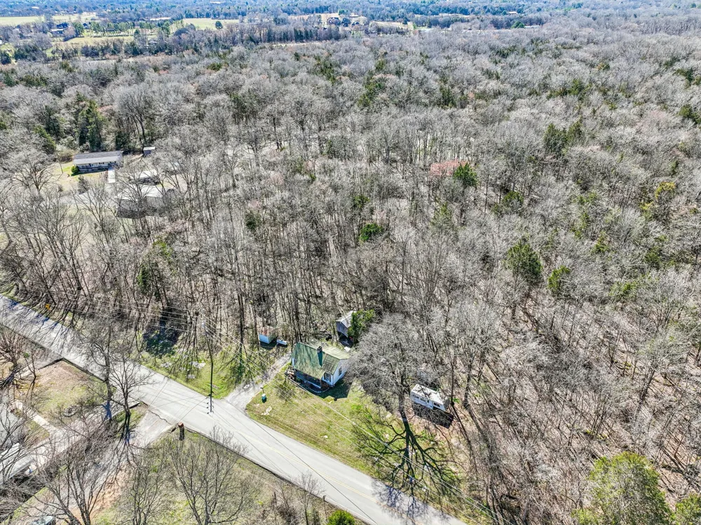 4025 Leanna Rd Murfreesboro, TN 37129