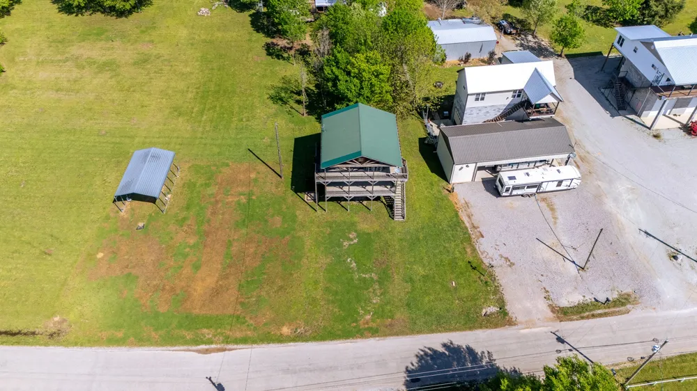 2705 Catfish Ln Crump, TN 38327