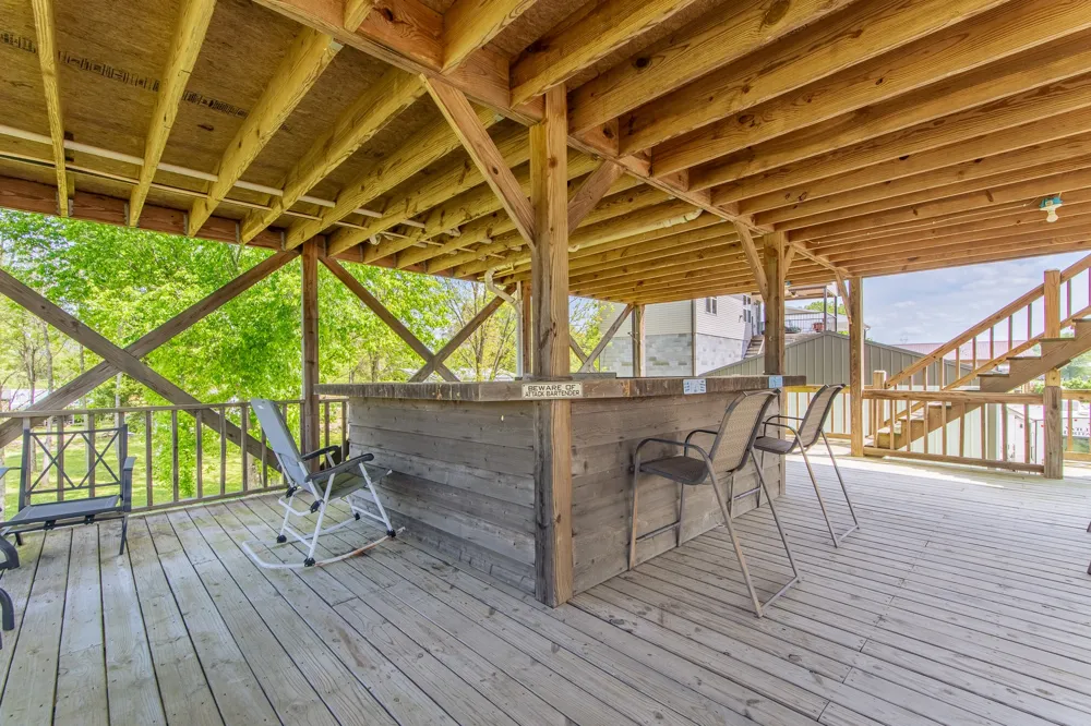 2705 Catfish Ln Crump, TN 38327