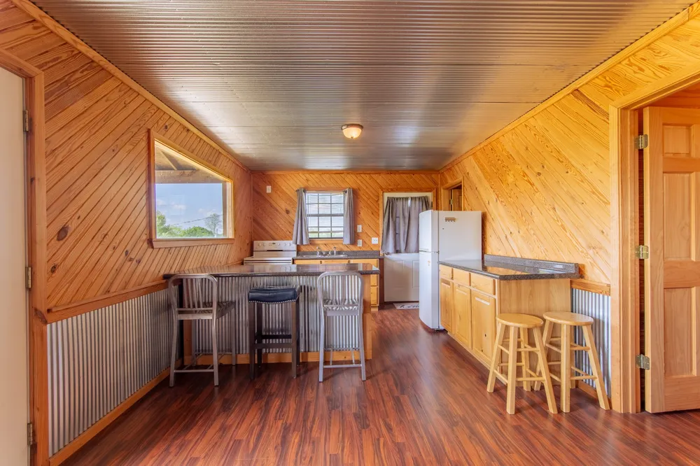 2705 Catfish Ln Crump, TN 38327