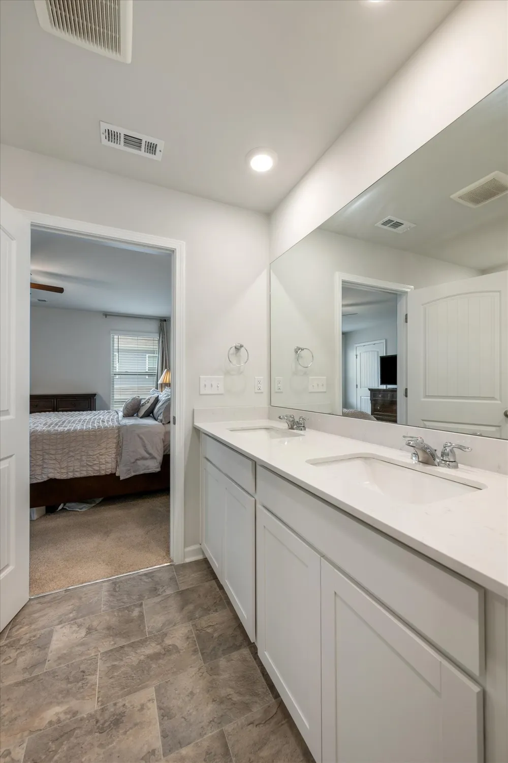 1434 Walker Way Columbia, TN 38401