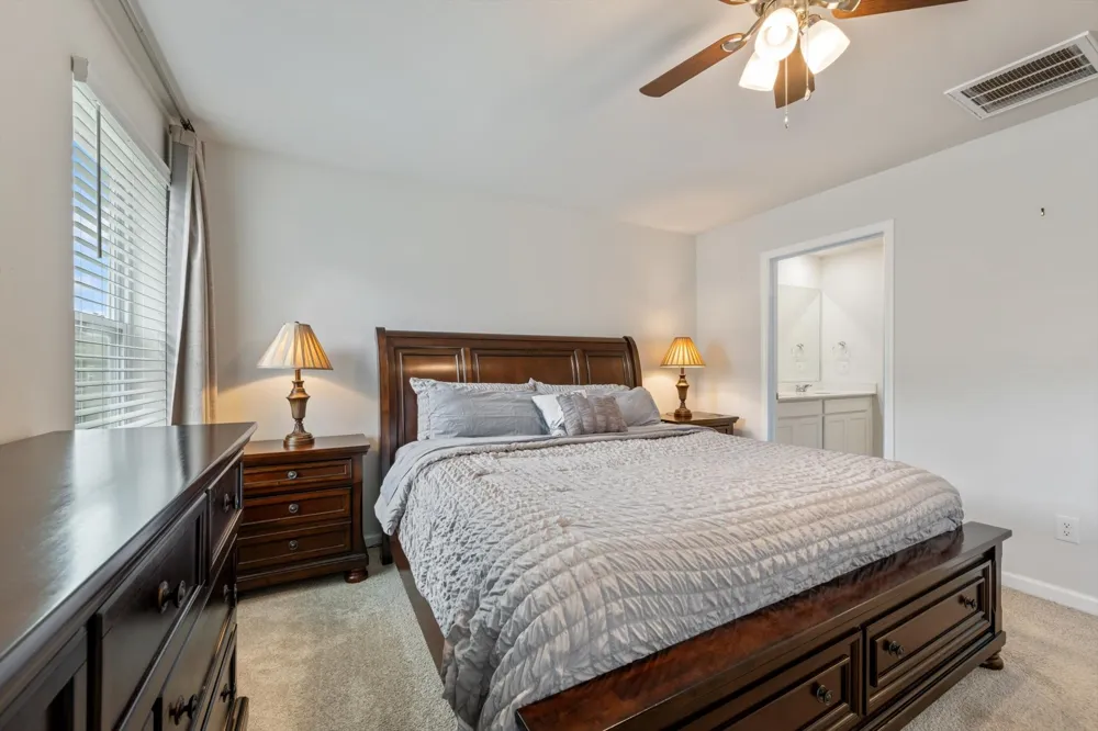 1434 Walker Way Columbia, TN 38401
