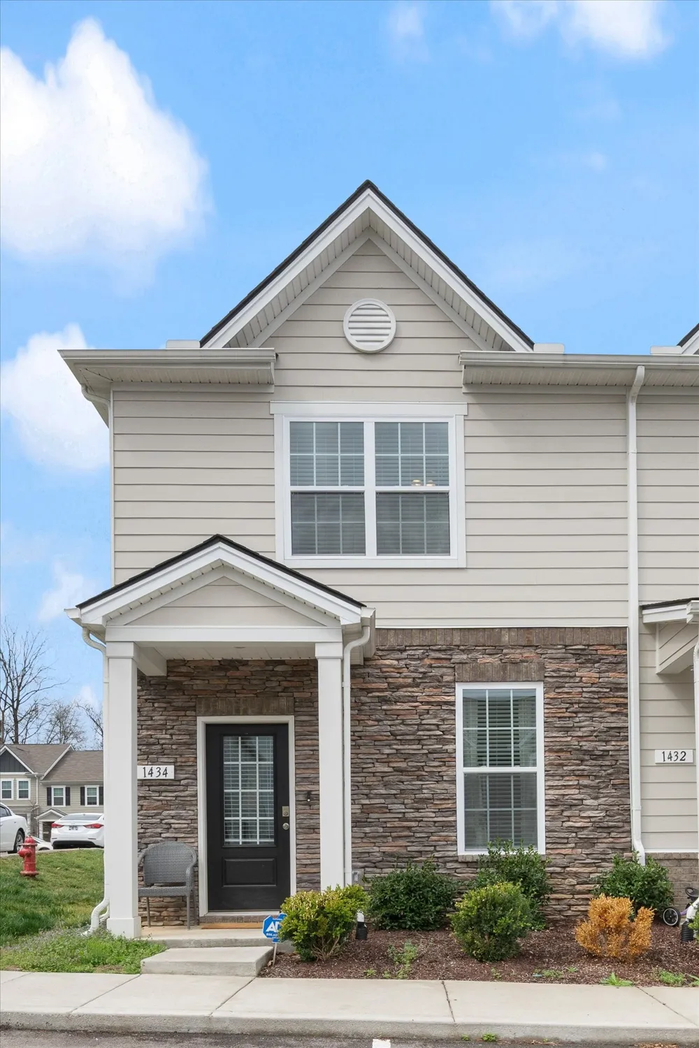 1434 Walker Way Columbia, TN 38401