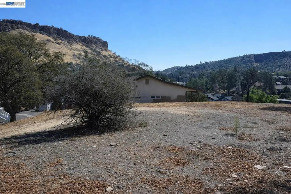512 Winchester Way Copperopolis, CA 95228