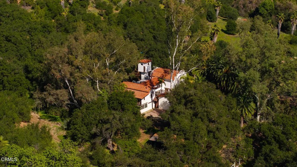 1519 Ayers Avenue Ojai, CA 93023