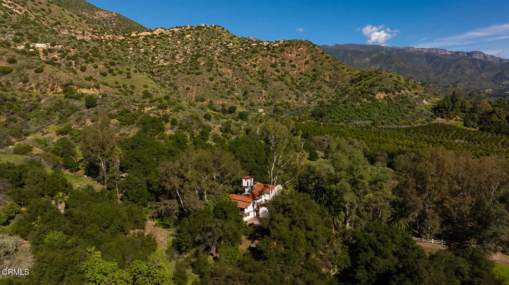1519 Ayers Avenue Ojai, CA 93023