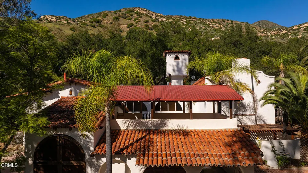 1519 Ayers Avenue Ojai, CA 93023