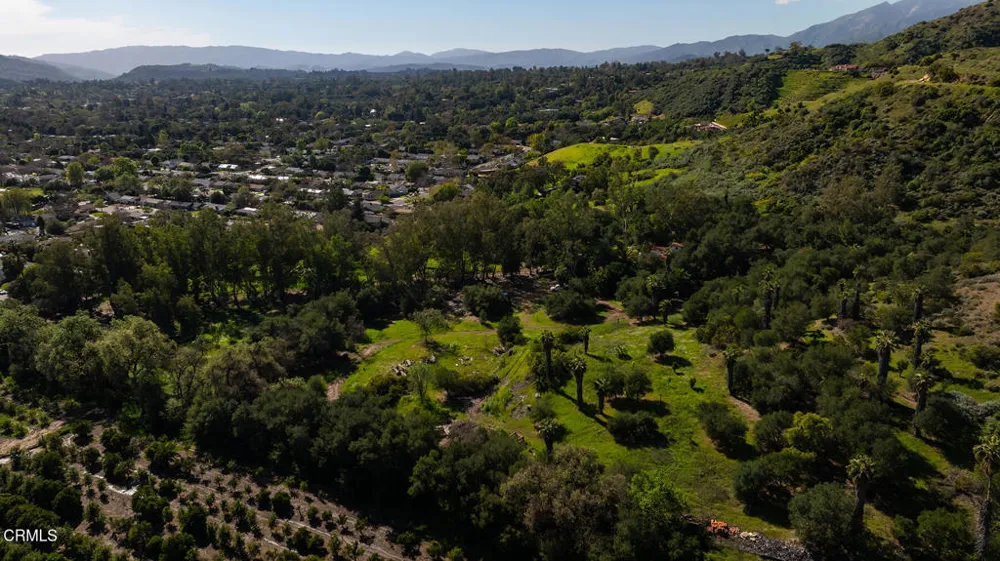 1519 Ayers Avenue Ojai, CA 93023