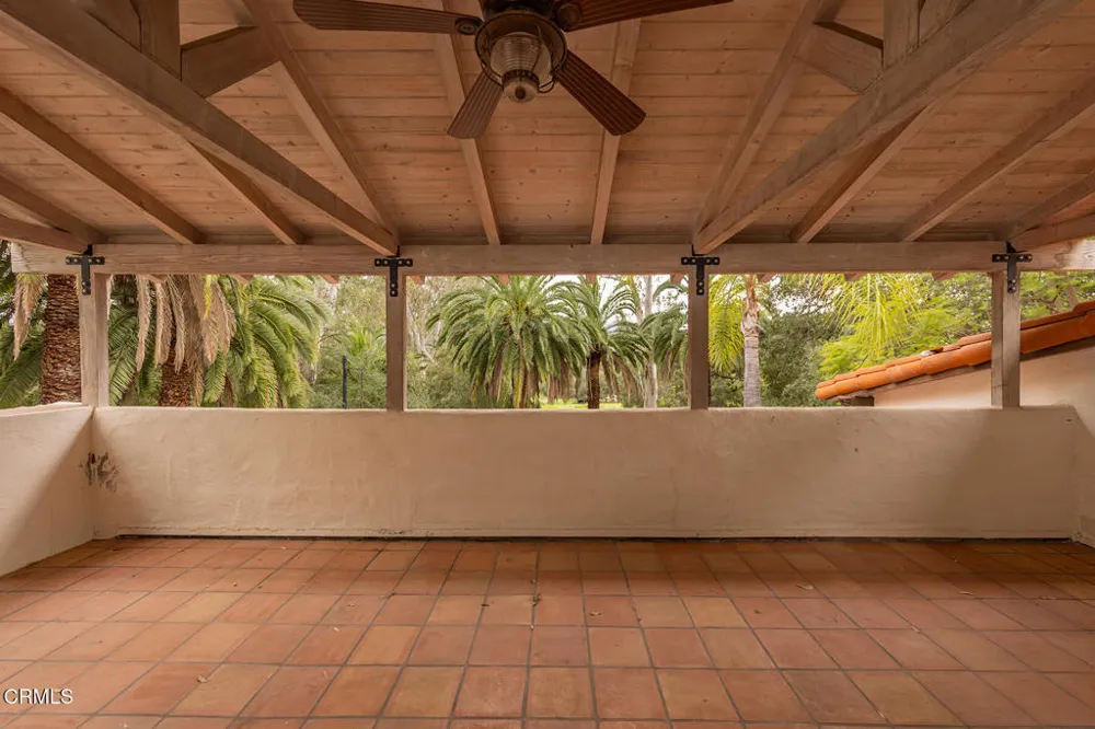 1519 Ayers Avenue Ojai, CA 93023