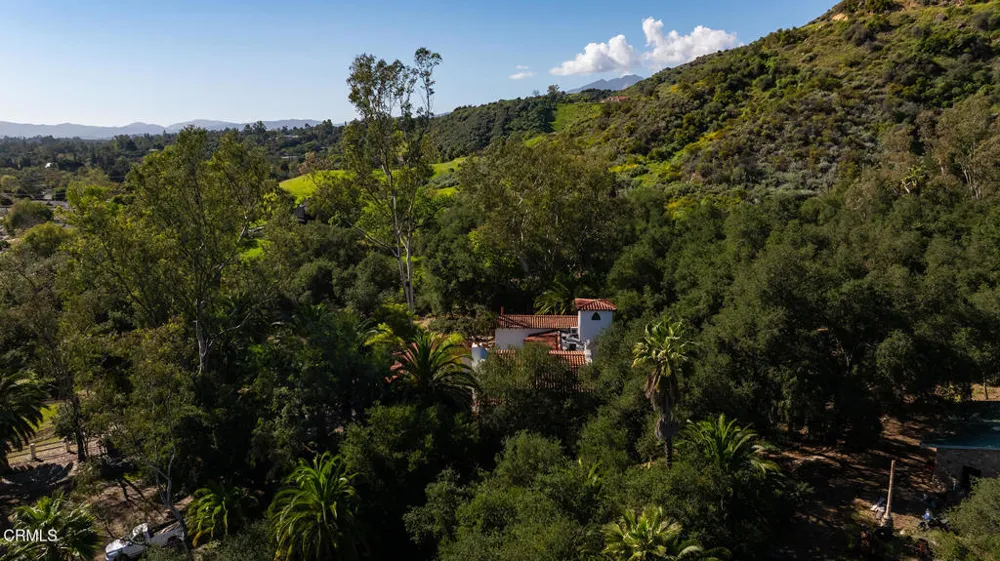 1519 Ayers Avenue Ojai, CA 93023