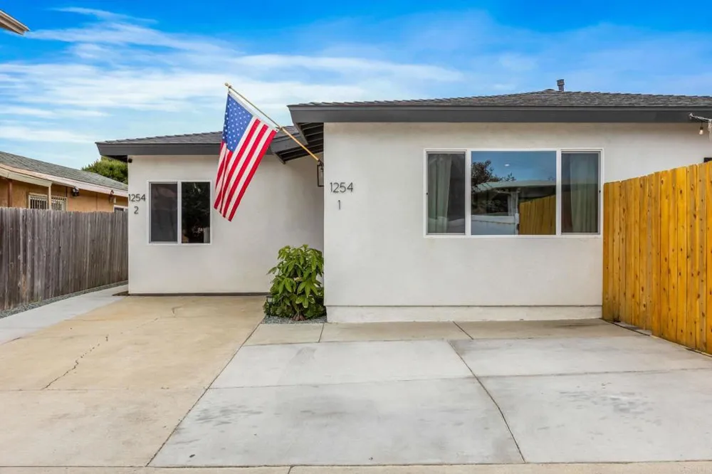 1254 13th Street #1-2 Imperial Beach, CA 91932