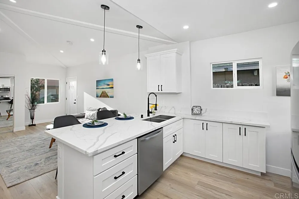 1254 13th Street #1-2 Imperial Beach, CA 91932