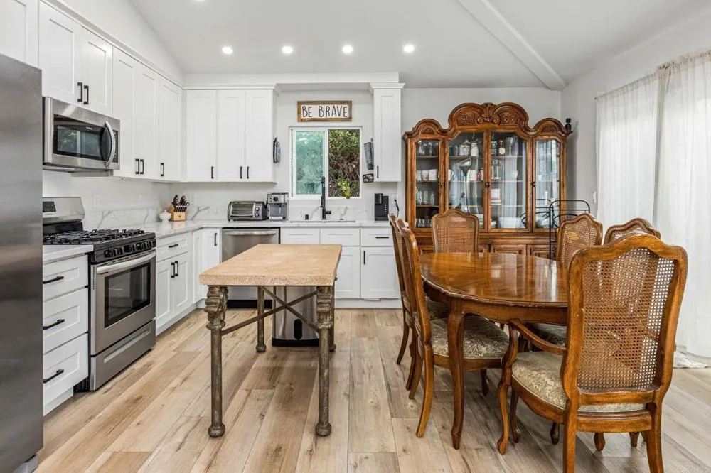 1254 13th Street #1-2 Imperial Beach, CA 91932