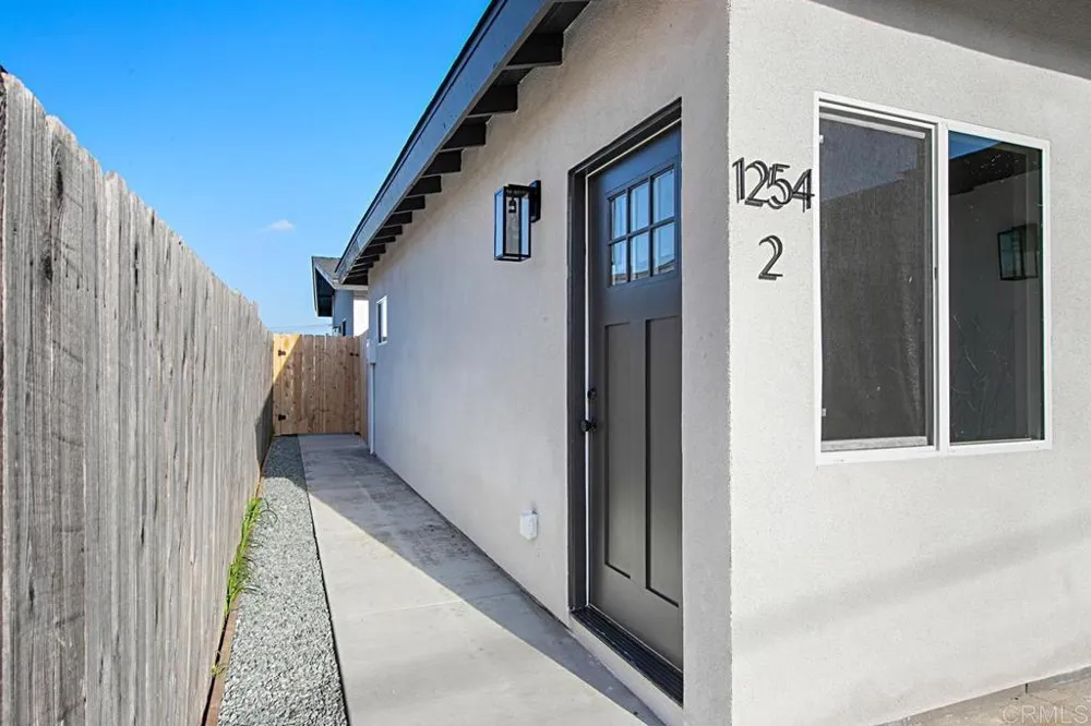 1254 13th Street #1-2 Imperial Beach, CA 91932
