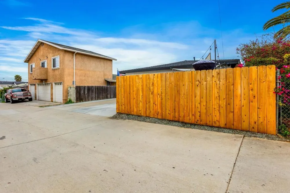 1254 13th Street #1-2 Imperial Beach, CA 91932