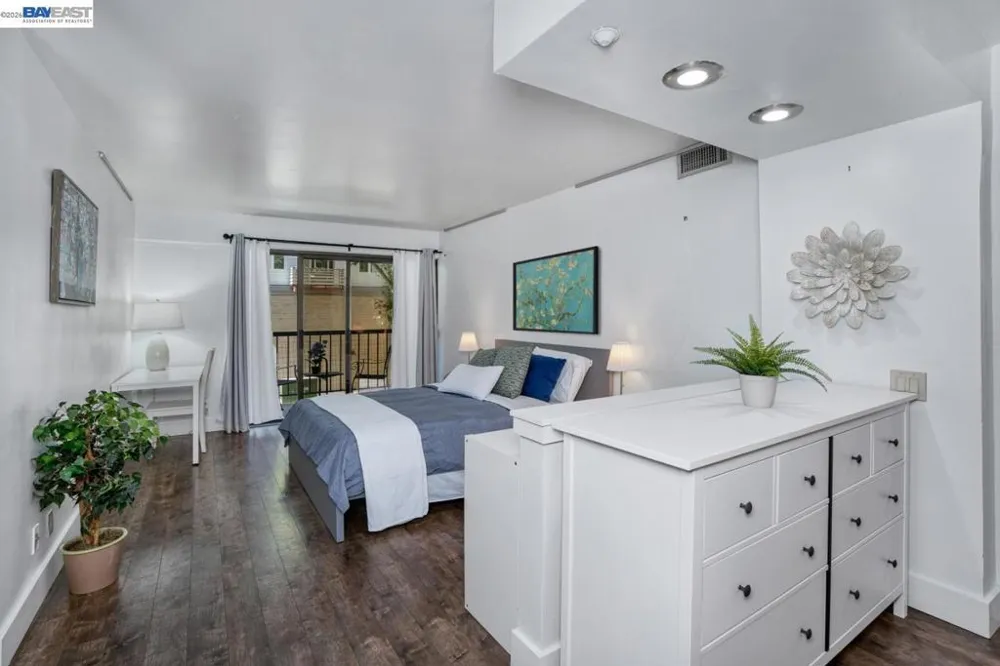 500 N St #205 Sacramento, CA 95814