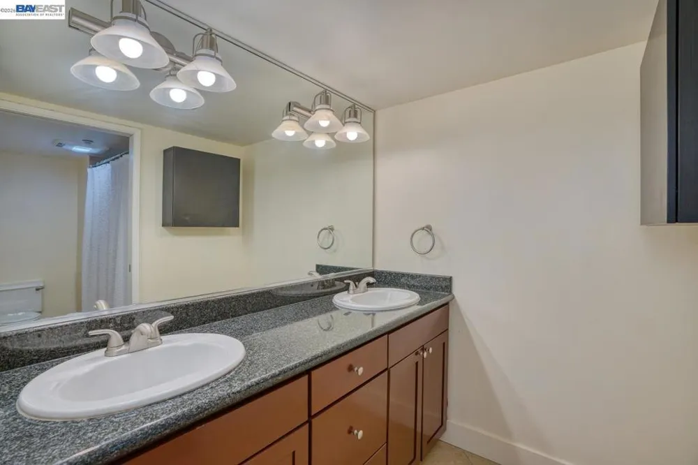 500 N St #205 Sacramento, CA 95814