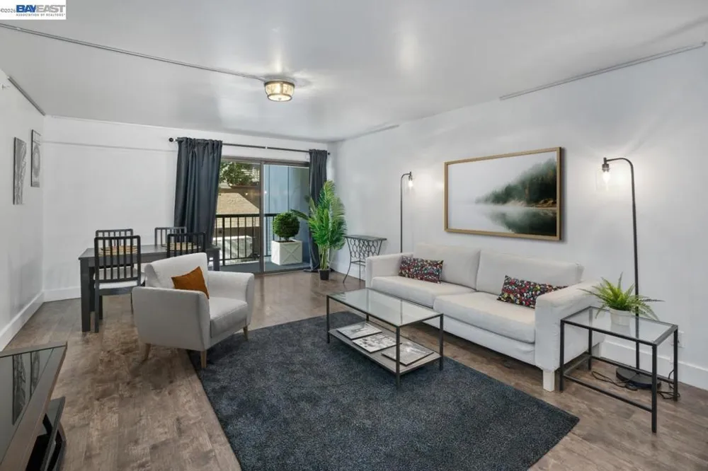 500 N St #205 Sacramento, CA 95814