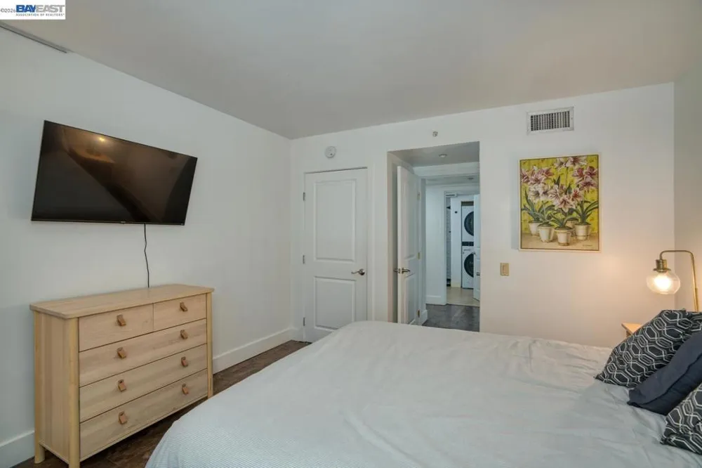 500 N St #205 Sacramento, CA 95814