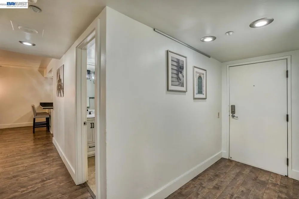 500 N St #205 Sacramento, CA 95814