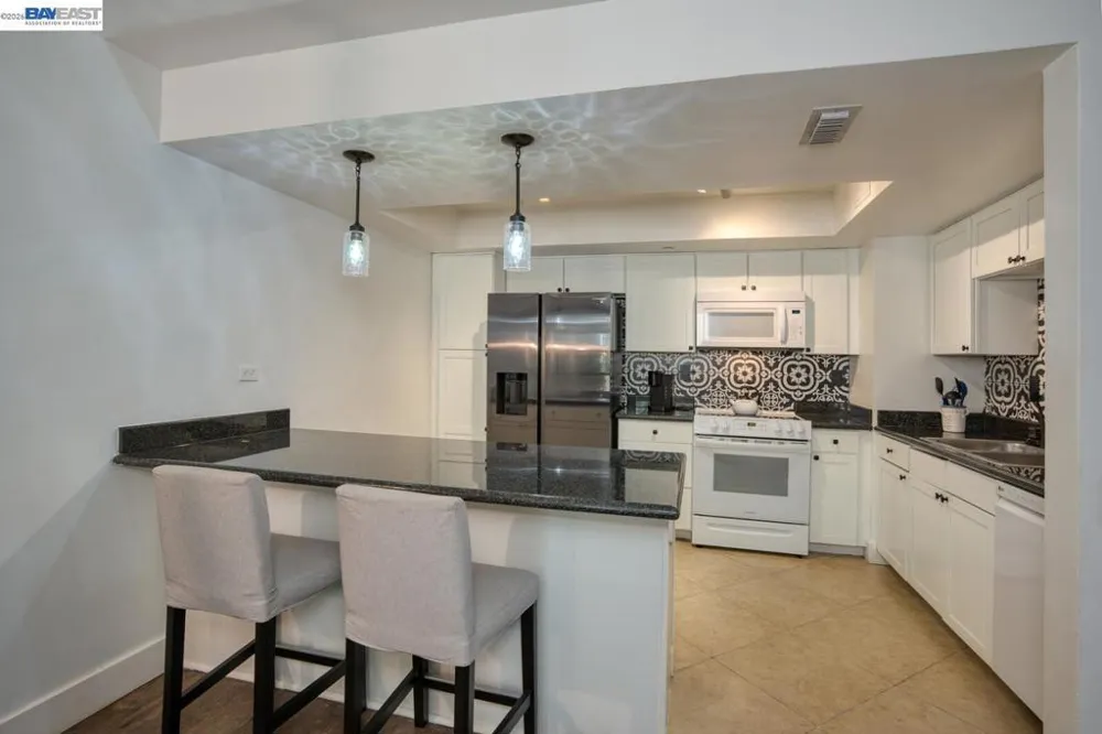 500 N St #205 Sacramento, CA 95814