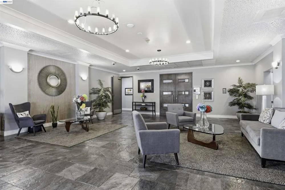 500 N St #205 Sacramento, CA 95814