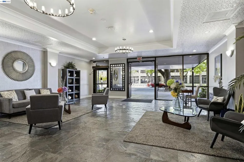 500 N St #205 Sacramento, CA 95814