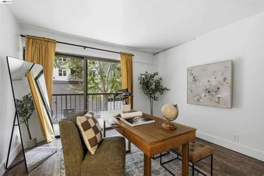 500 N St #205 Sacramento, CA 95814
