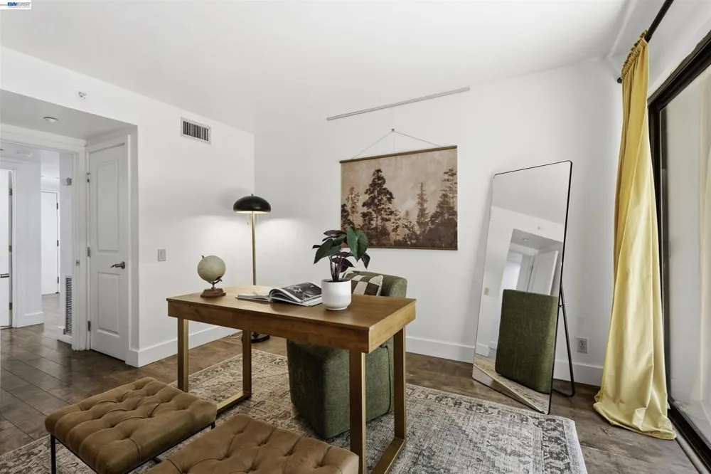 500 N St #205 Sacramento, CA 95814