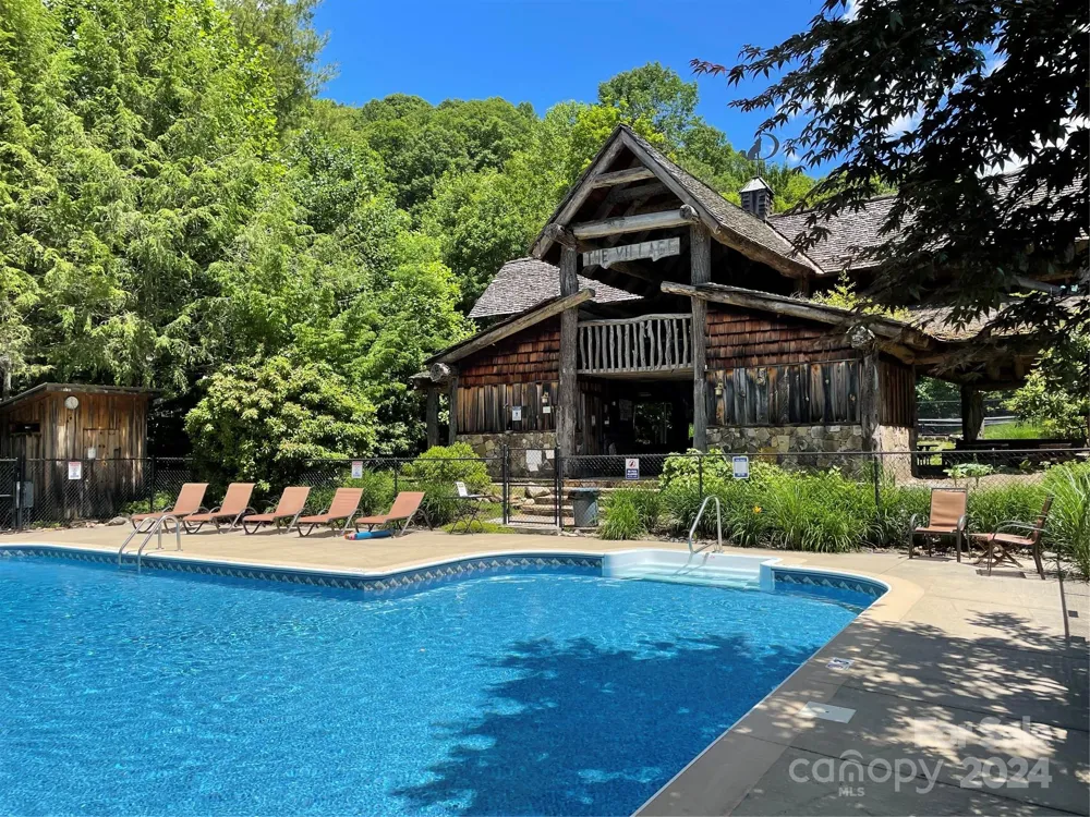 000 El Miner Drive #464 Mars Hill, NC 28754