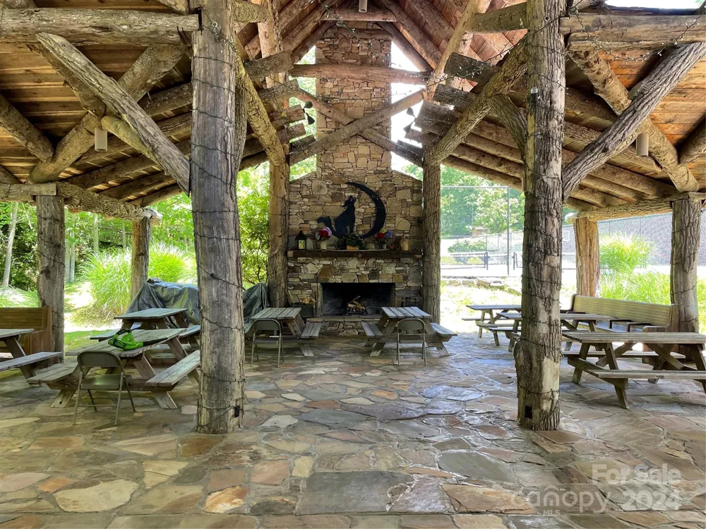 000 El Miner Drive #464 Mars Hill, NC 28754