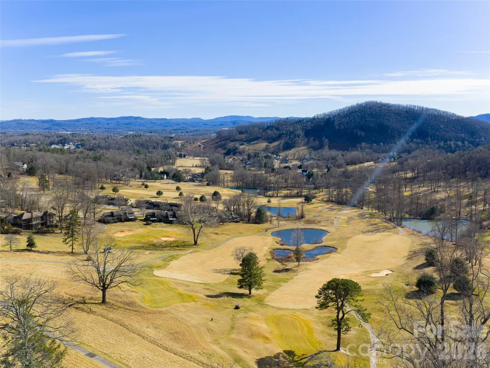 40 Cedar Drive Mills River, NC 28759