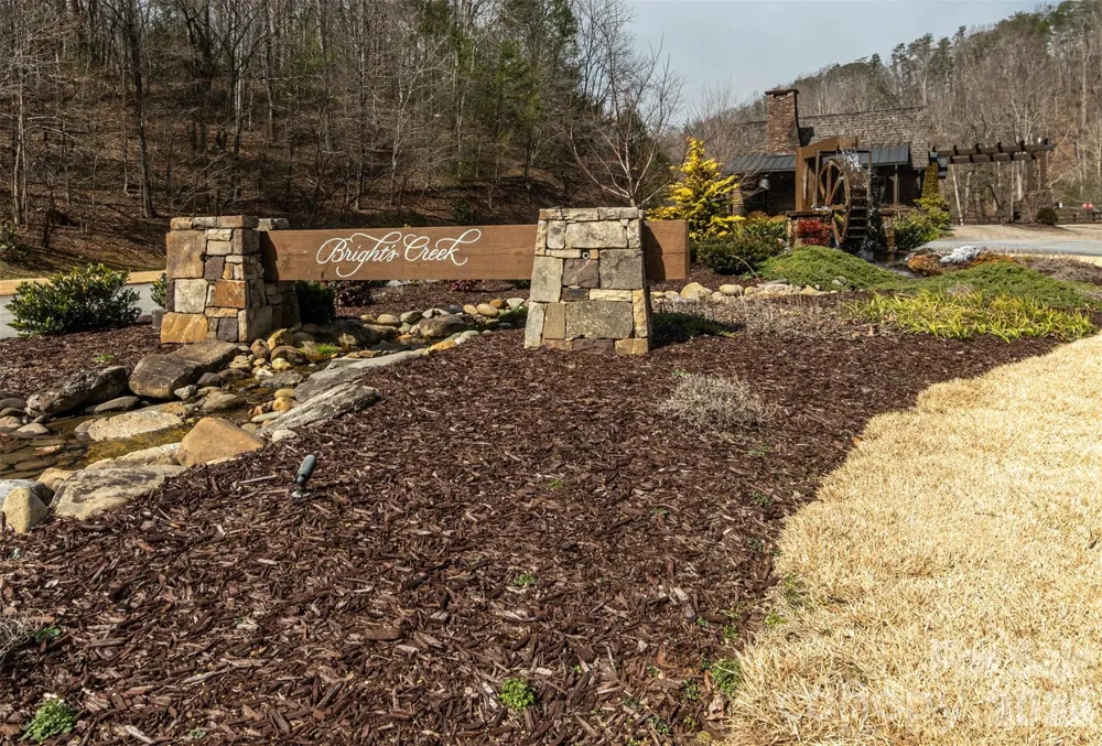 630 Spring Cove Lane Mill Spring, NC 28756