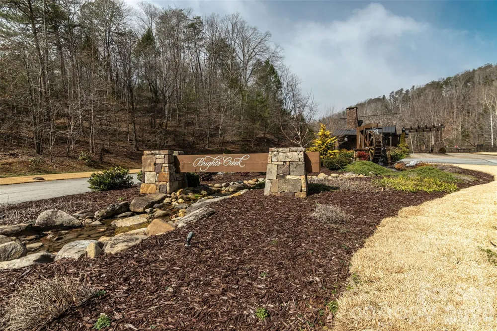 630 Spring Cove Lane Mill Spring, NC 28756