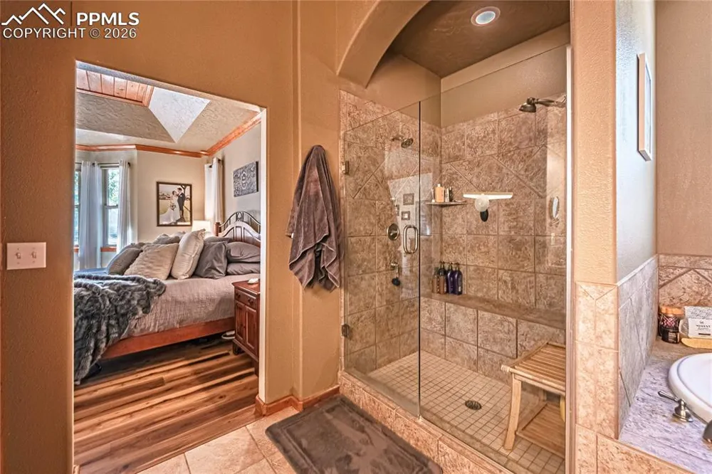 1210 Kenosha Drive Larkspur, CO 80118