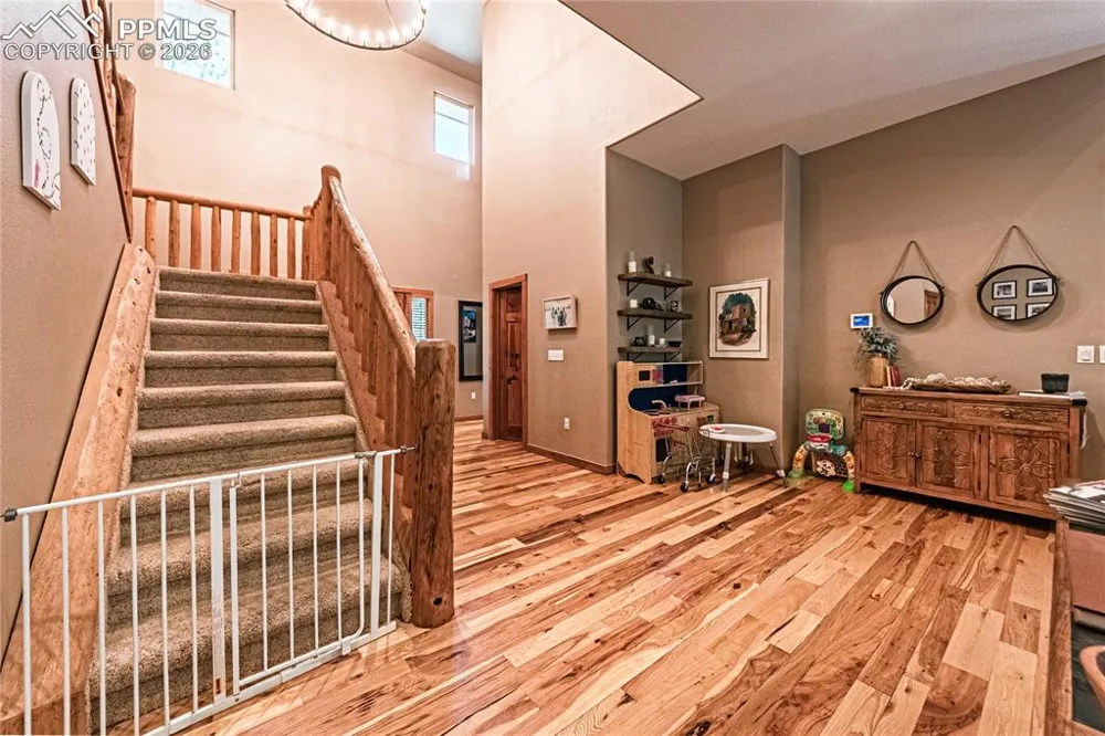 1210 Kenosha Drive Larkspur, CO 80118