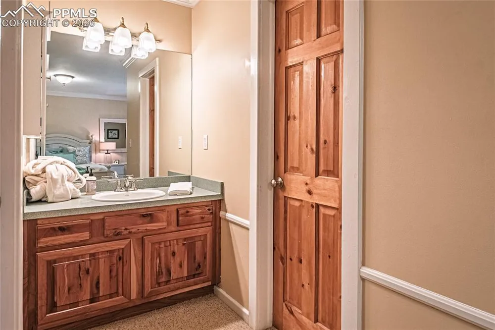 1210 Kenosha Drive Larkspur, CO 80118