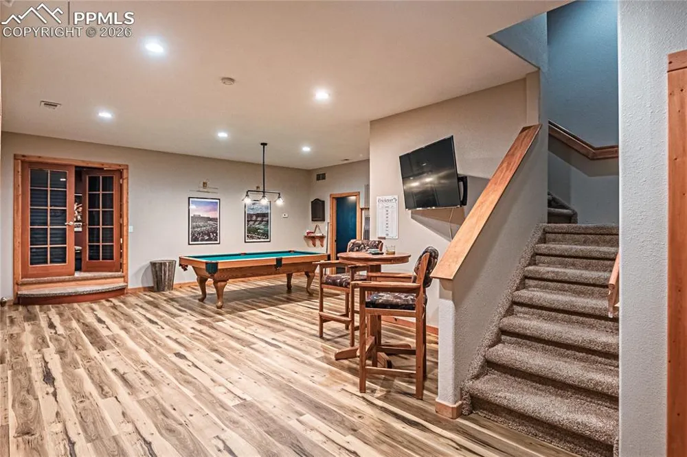 1210 Kenosha Drive Larkspur, CO 80118