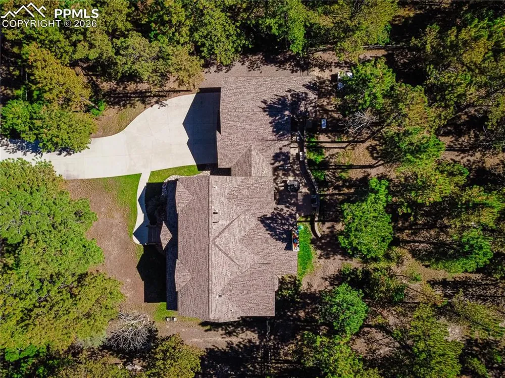 1210 Kenosha Drive Larkspur, CO 80118